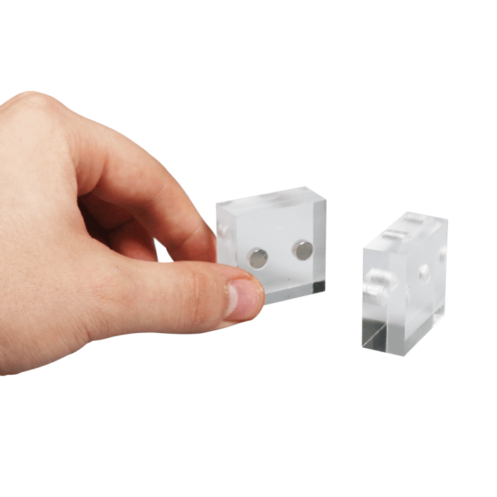 Mini Magnetic Acrylic Block