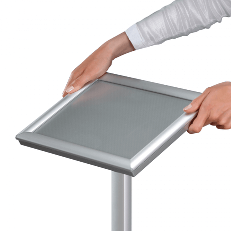 Freestanding Snap Frame Angled
